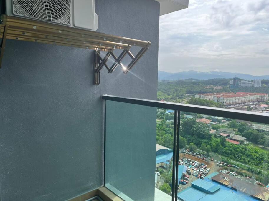 Attractive 3 Bedroom Condo With Pool-D Raudhah Homestay Kajang Esterno foto